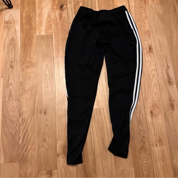 Nike Joggers Small - Picture 7 of 8